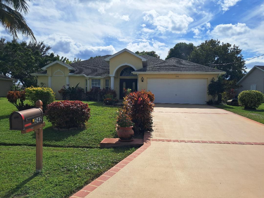 PORT ST LUCIE SECTION 41 - Residential Lease