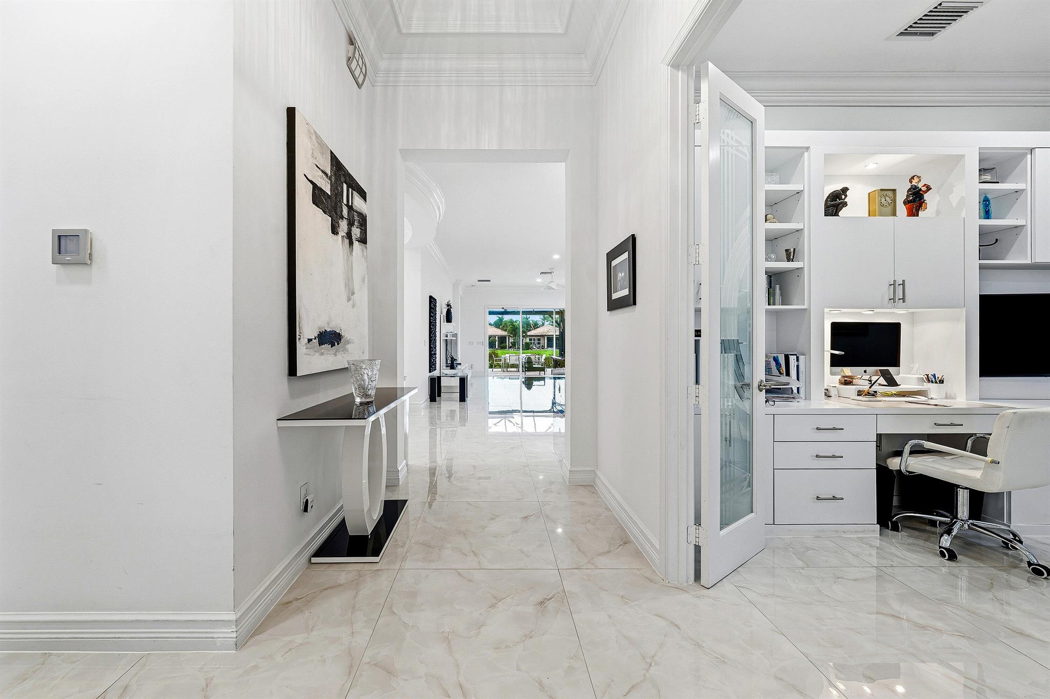 Valencia Cove - Residential