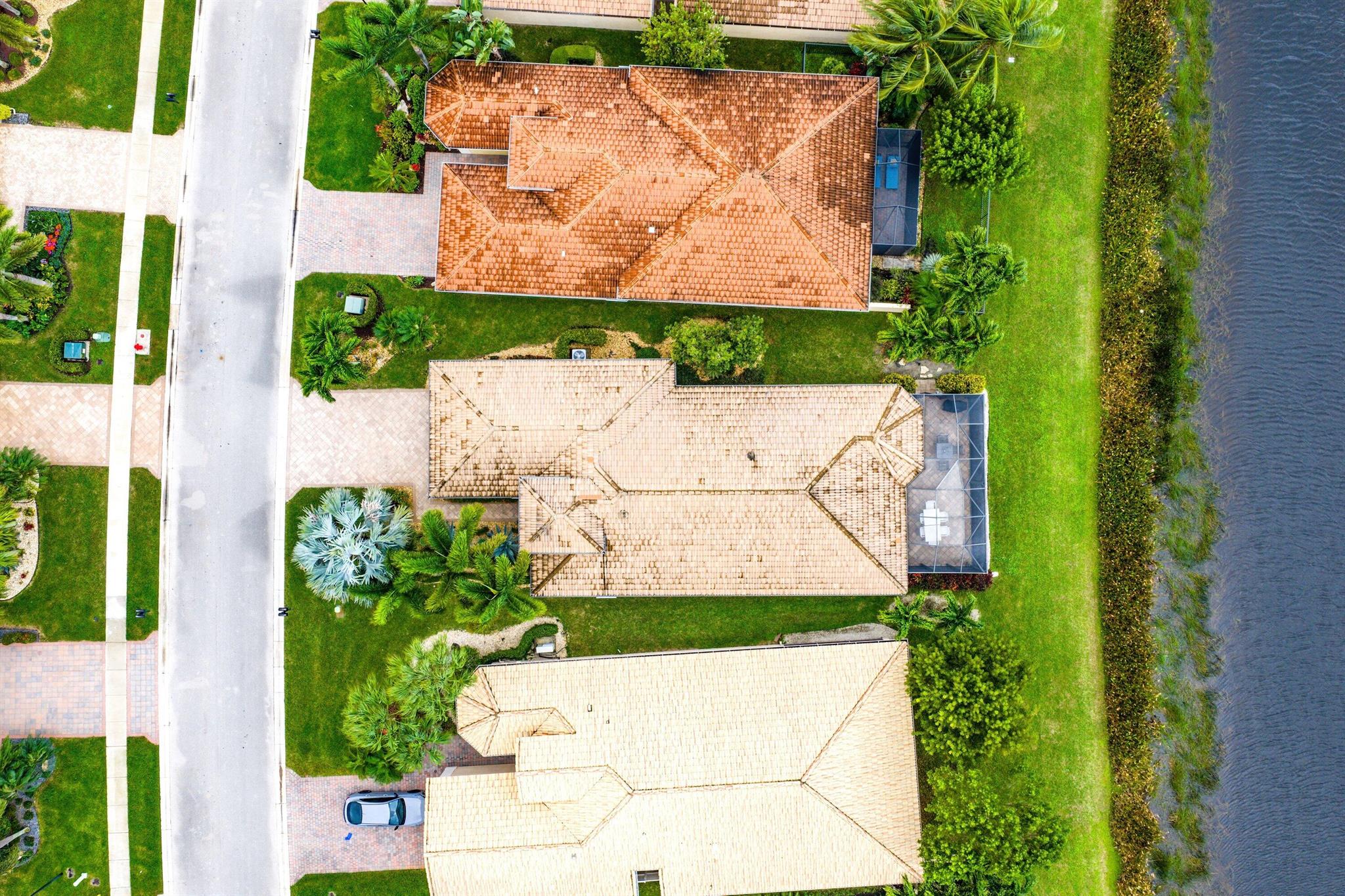 Valencia Cove - Residential