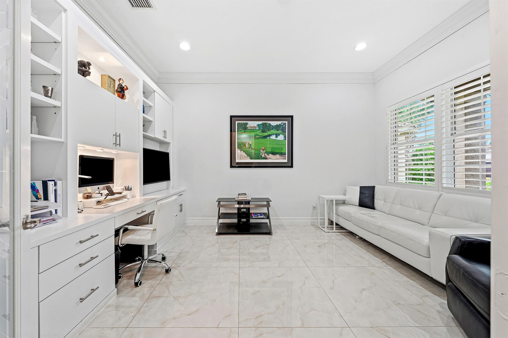 Valencia Cove - Residential