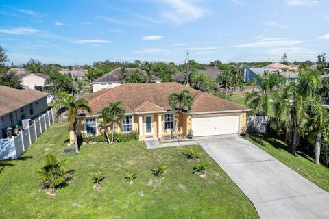 A home in Port St Lucie