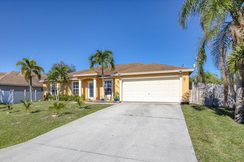 A home in Port St Lucie