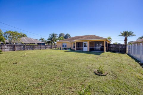 A home in Port St Lucie