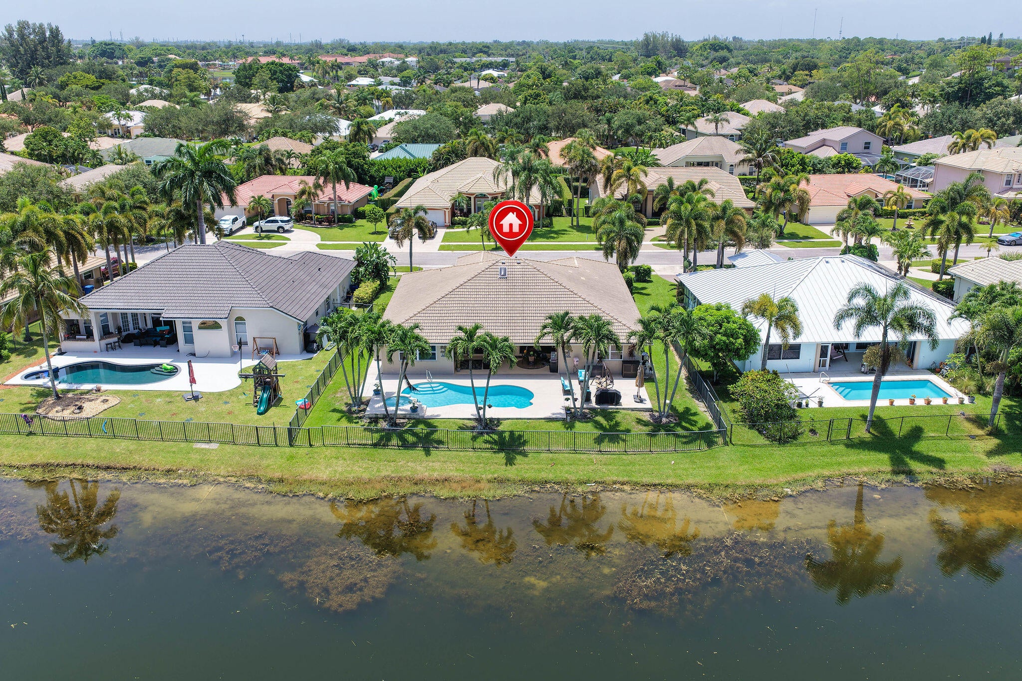 118 Fernwood Crescent, Royal Palm Beach FL 33411