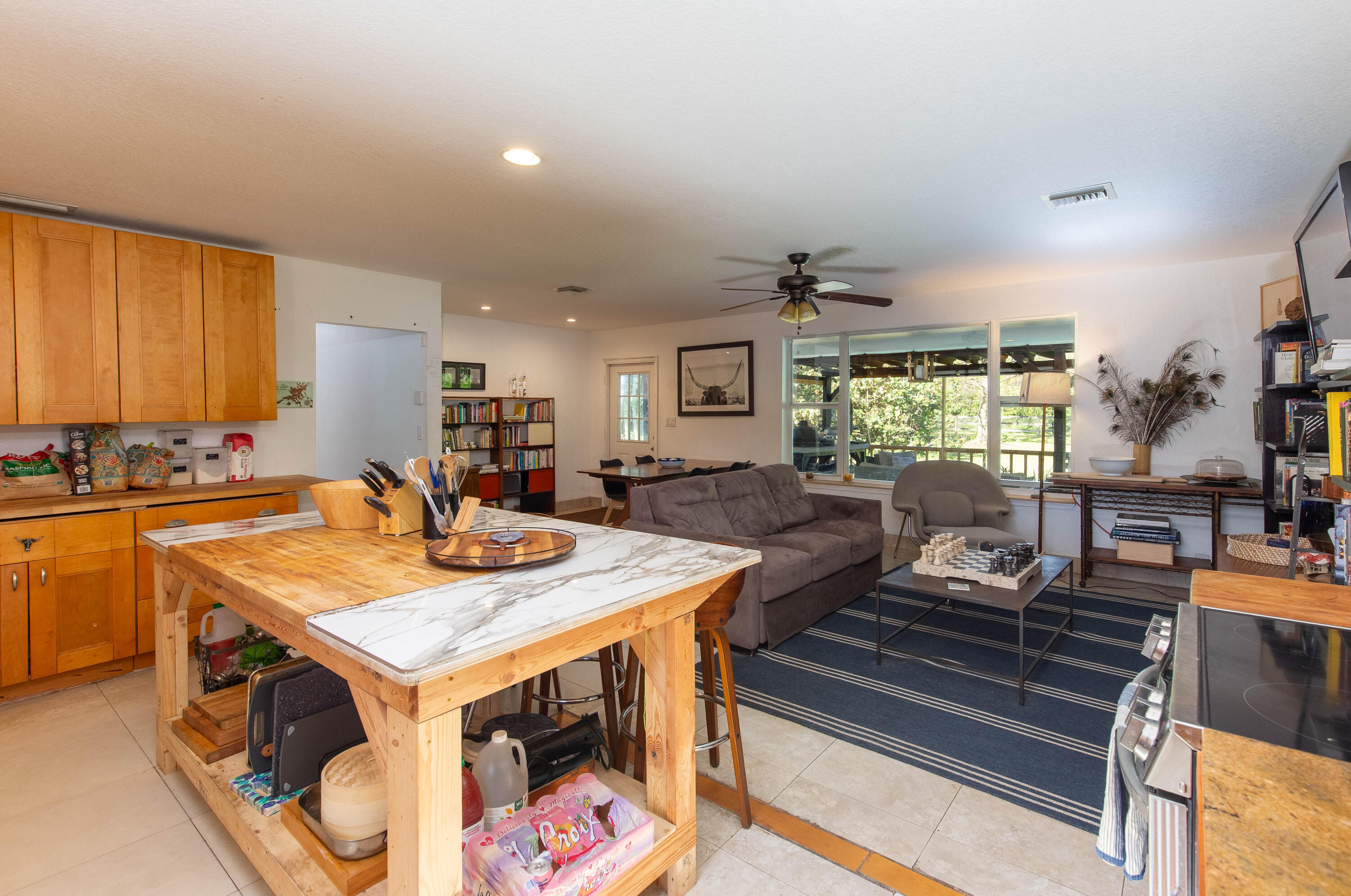 LOXAHATCHEE GROVES - Residential