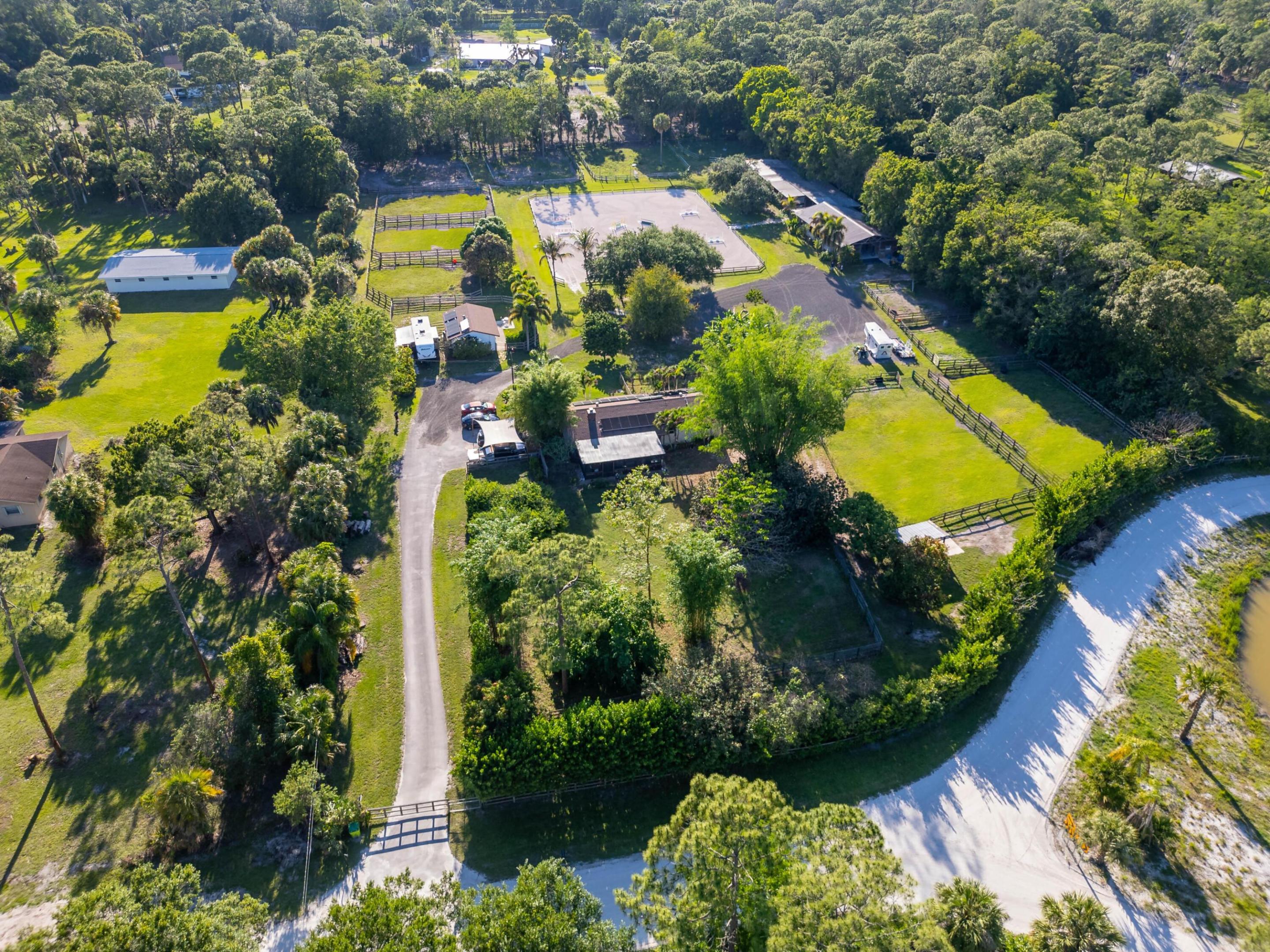851 Hyde Park Road