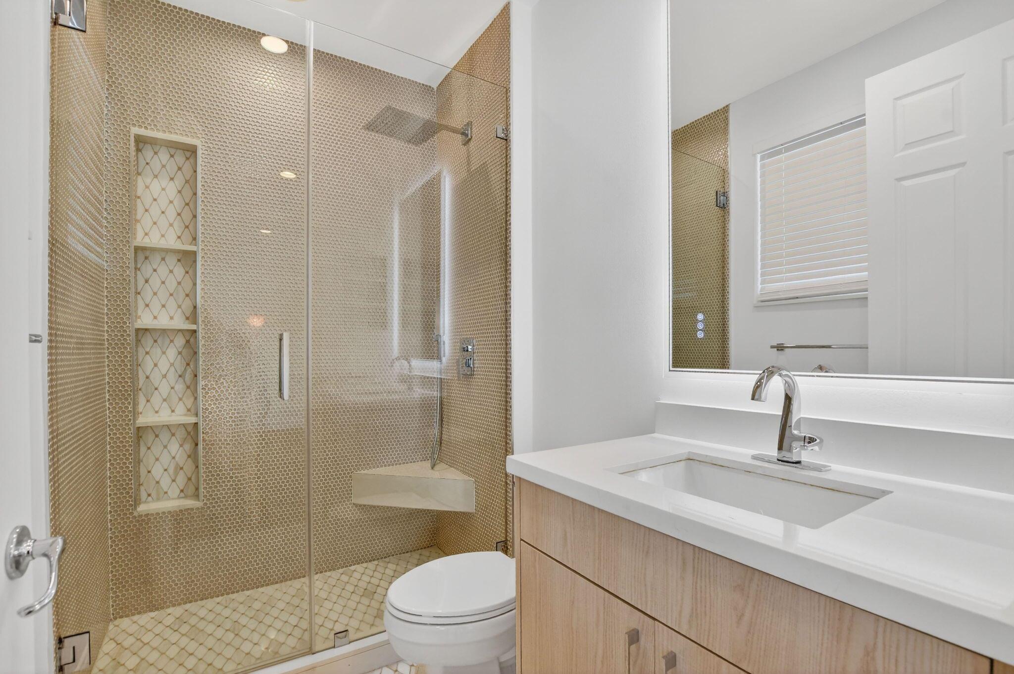 SATURNIA ISLES 1 - Residential Lease