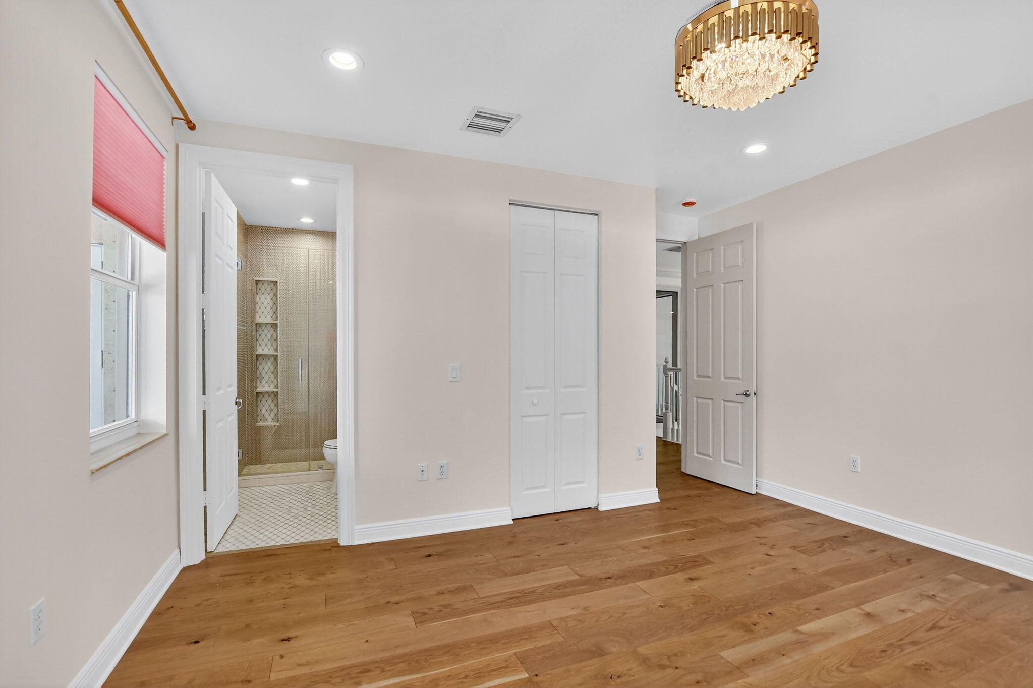 SATURNIA ISLES 1 - Residential Lease