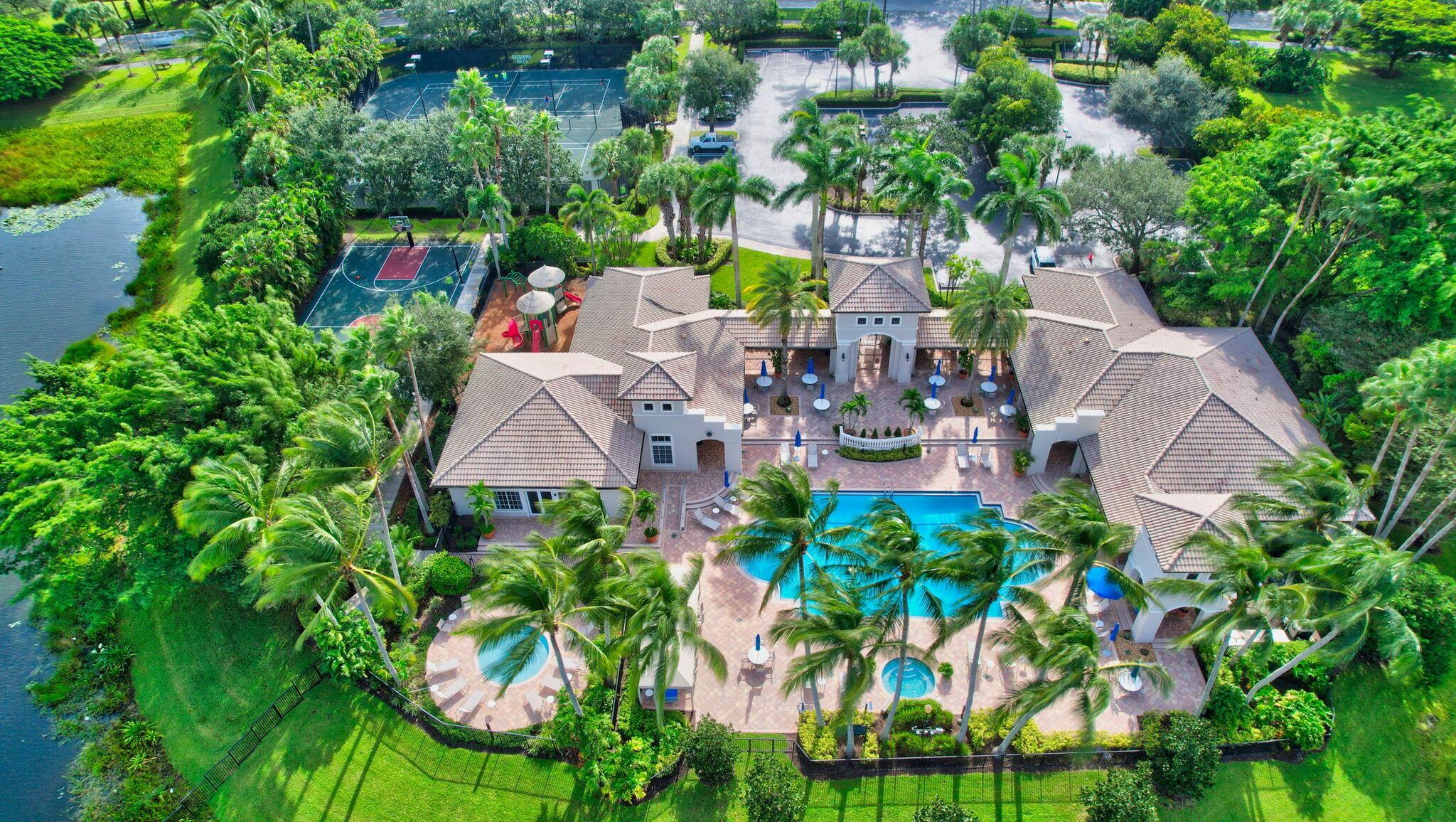 SATURNIA ISLES 1 - Residential Lease