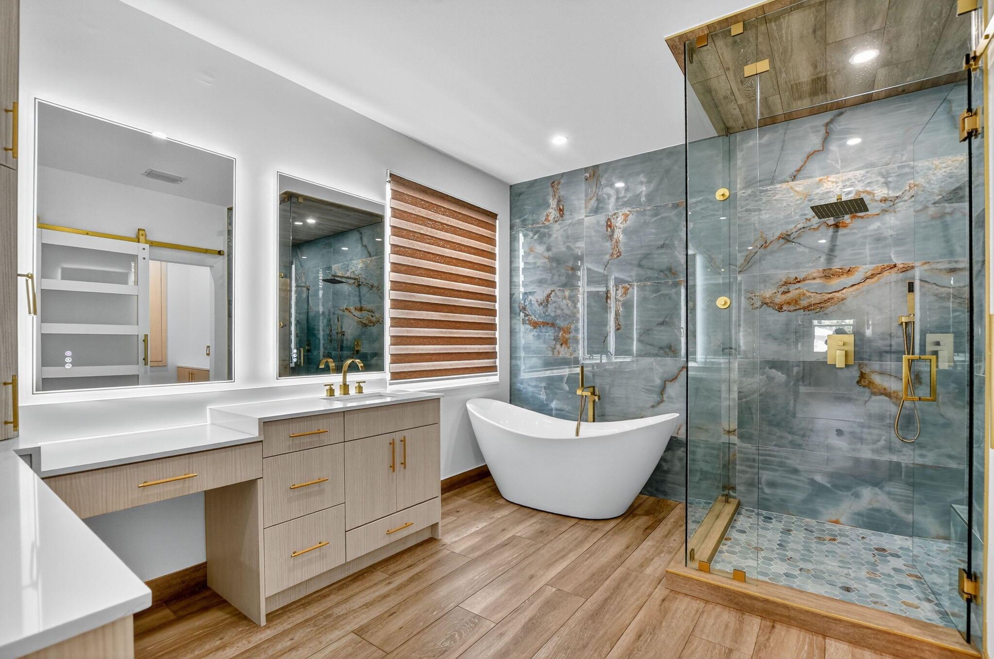 SATURNIA ISLES 1 - Residential Lease