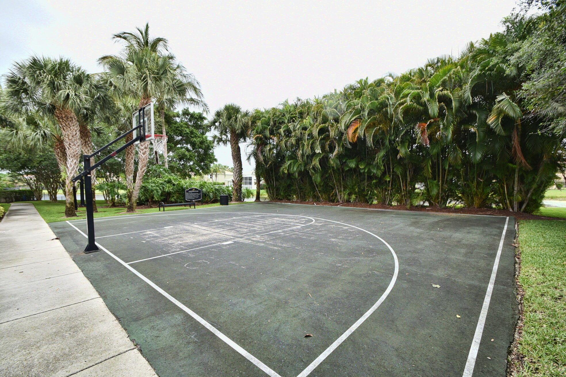 SATURNIA ISLES 1 - Residential Lease
