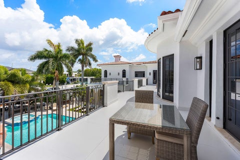 Tiny photo for 251 W Coconut Palm Road, Boca Raton, FL 33432 (MLS # B26080428)