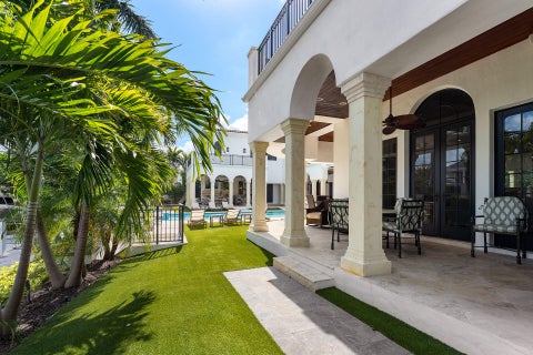 Tiny photo for 251 W Coconut Palm Road, Boca Raton, FL 33432 (MLS # B26080428)