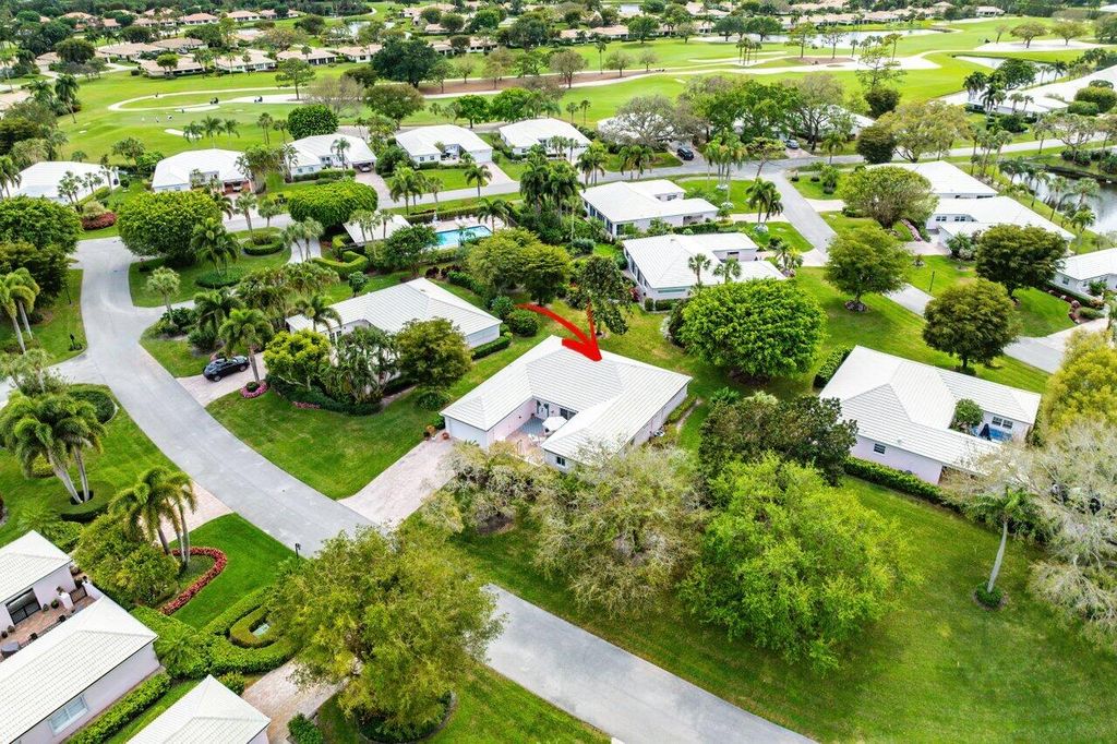 Photo of 4419 Sanderling Circle E, Boynton Beach, FL 33436 (MLS # R11021219)