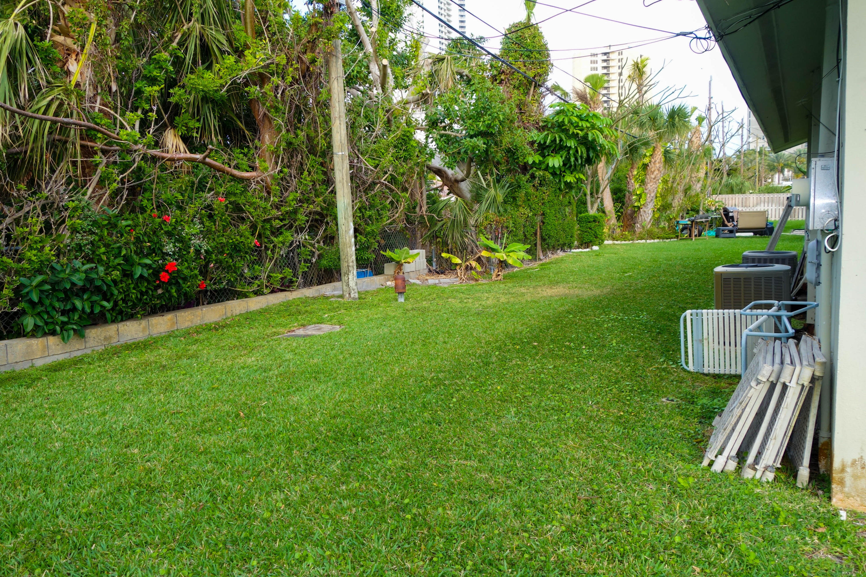 YACHT HARBOR - Residential Lease