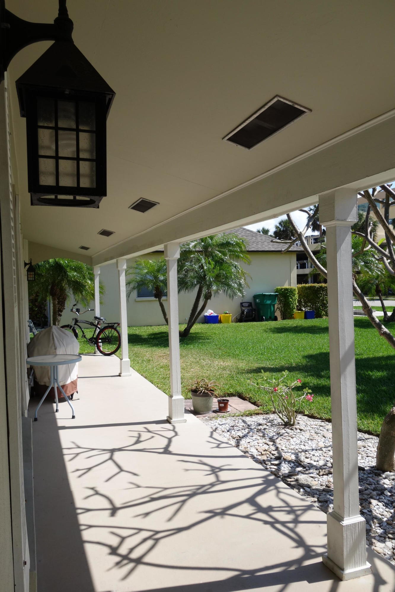 YACHT HARBOR - Residential Lease