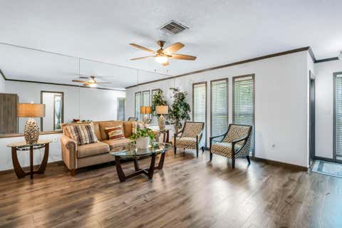 Tiny photo for 6270 Sherman Street, Hollywood, FL 33024 (MLS # B26032066)