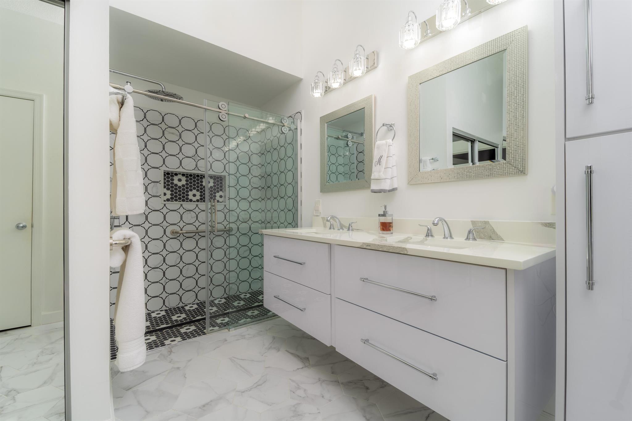 Piper's Landing Yacht and - Residential