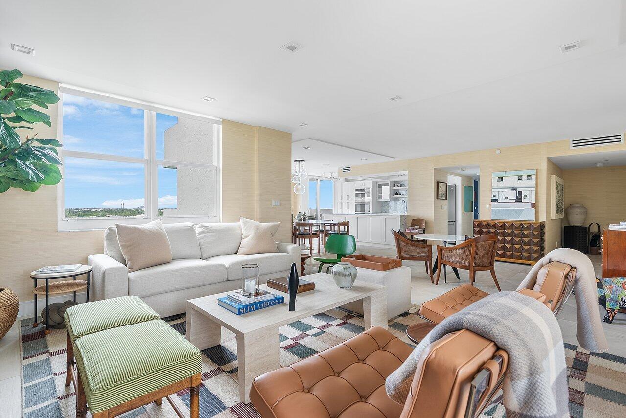 2003 N Ocean Boulevard 905