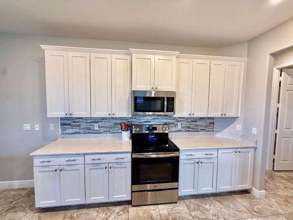 CROSS CREEK LAKE ESTATES PLAT FOUR - Residential