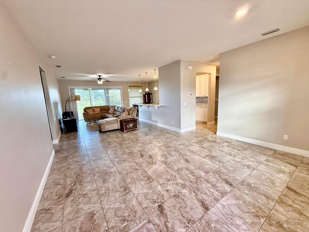 CROSS CREEK LAKE ESTATES PLAT FOUR - Residential