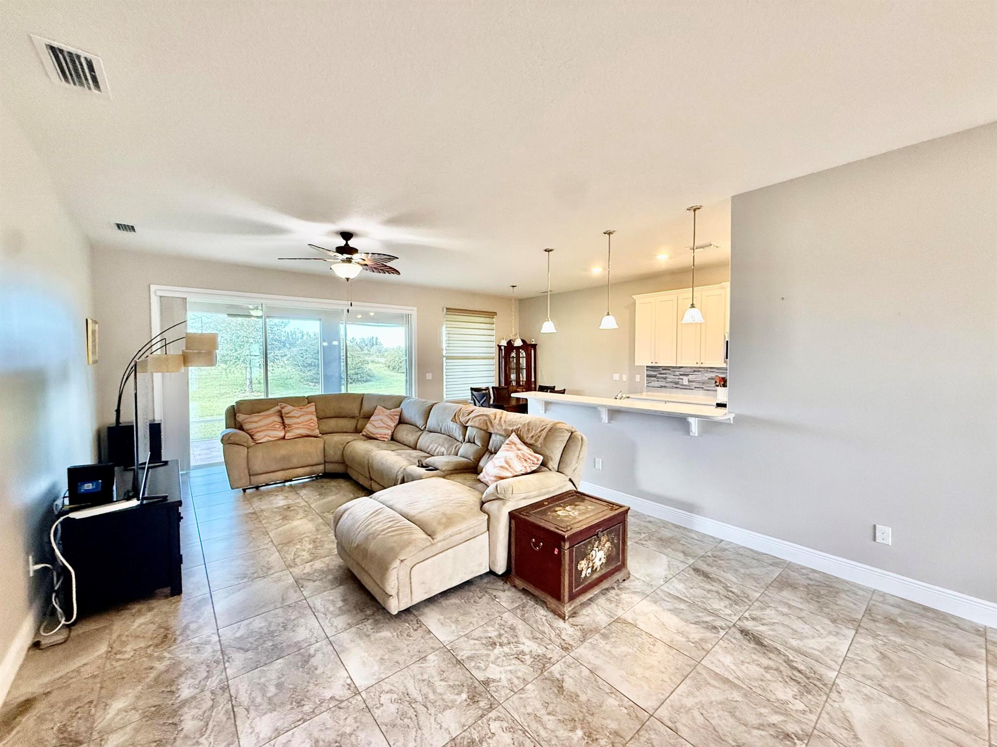 CROSS CREEK LAKE ESTATES - Residential