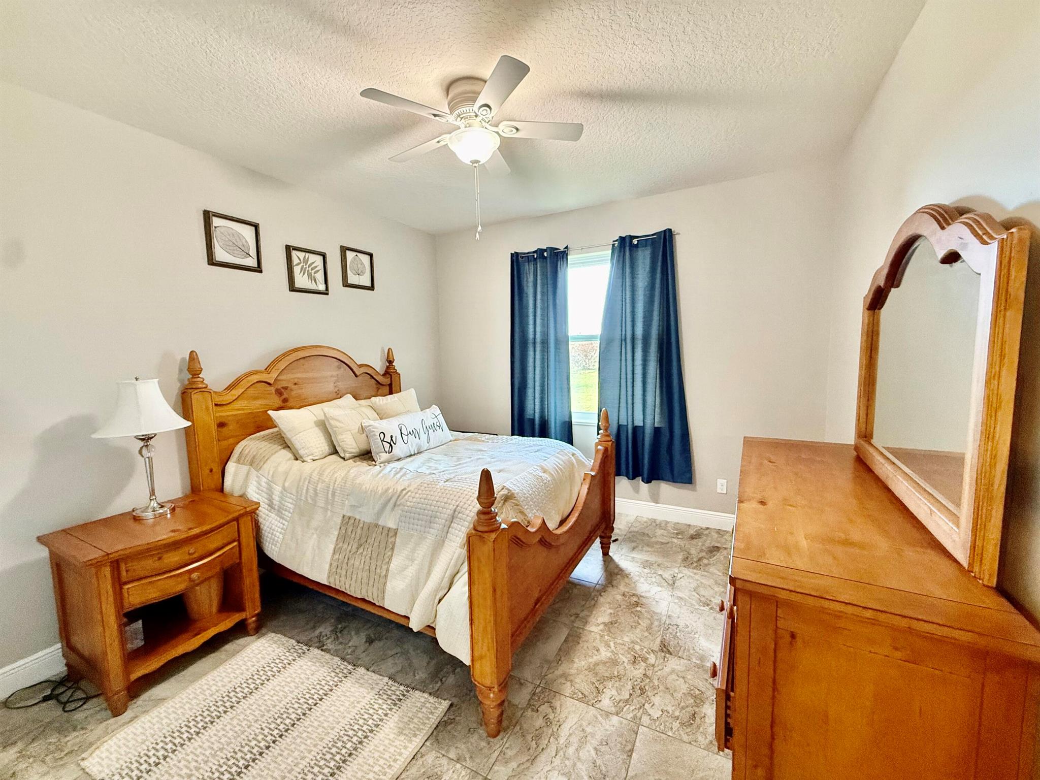 CROSS CREEK LAKE ESTATES - Residential