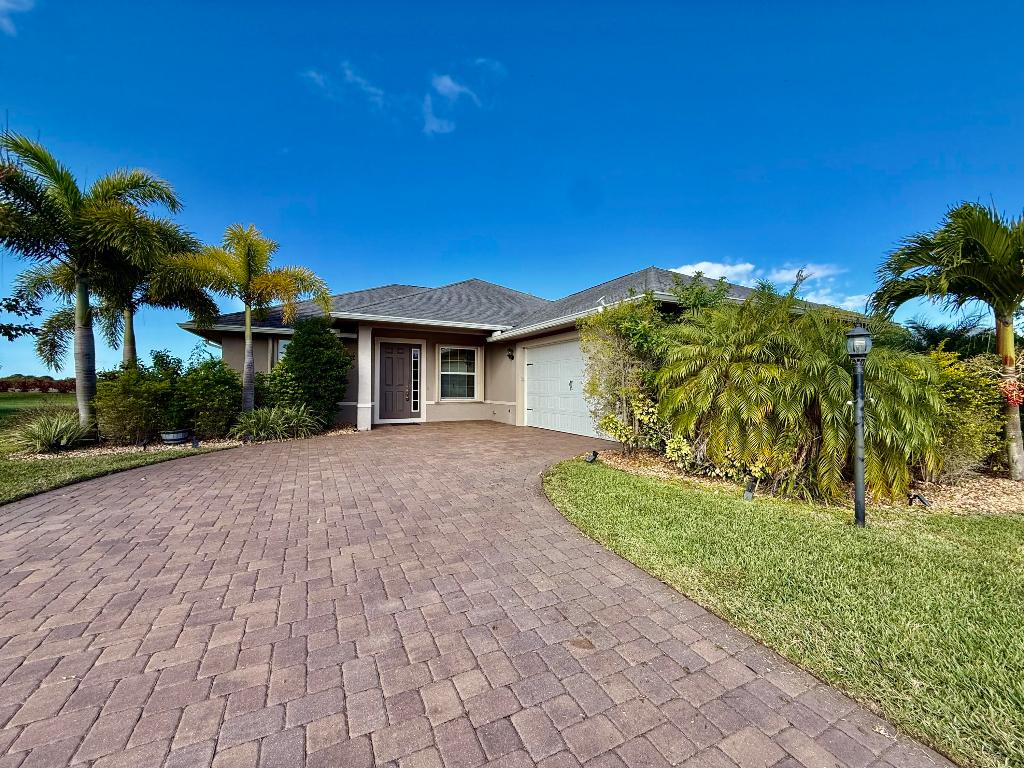 CROSS CREEK LAKE ESTATES PLAT FOUR - Residential