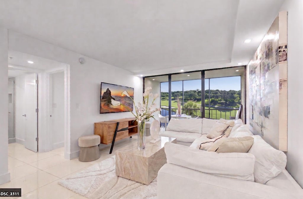 Photo of 6797 Willow Wood Drive #6056, Boca Raton, FL 33434 (MLS # B26050586)