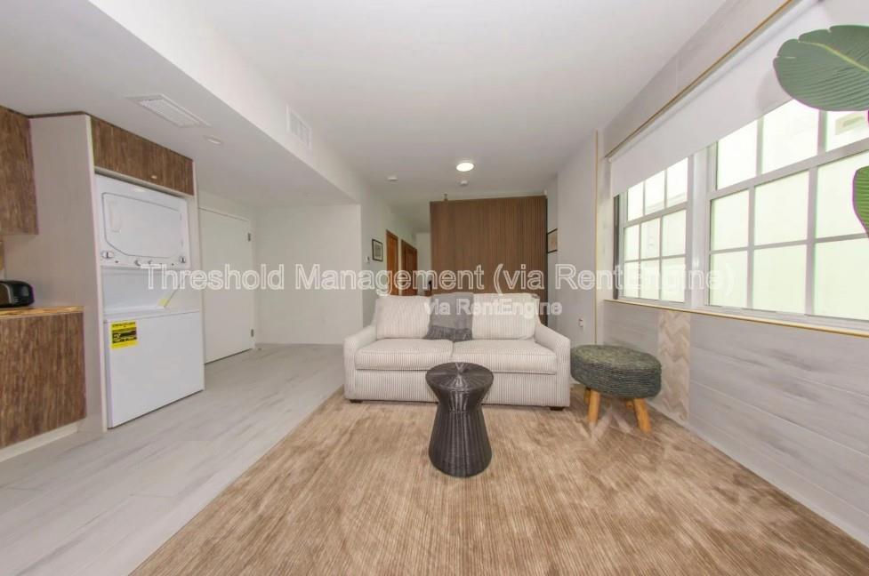 Ocean Beach Add 01 - Residential Lease
