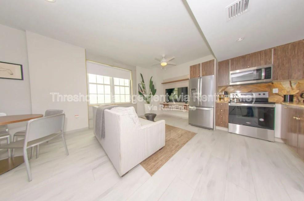 Ocean Beach Add 01 - Residential Lease
