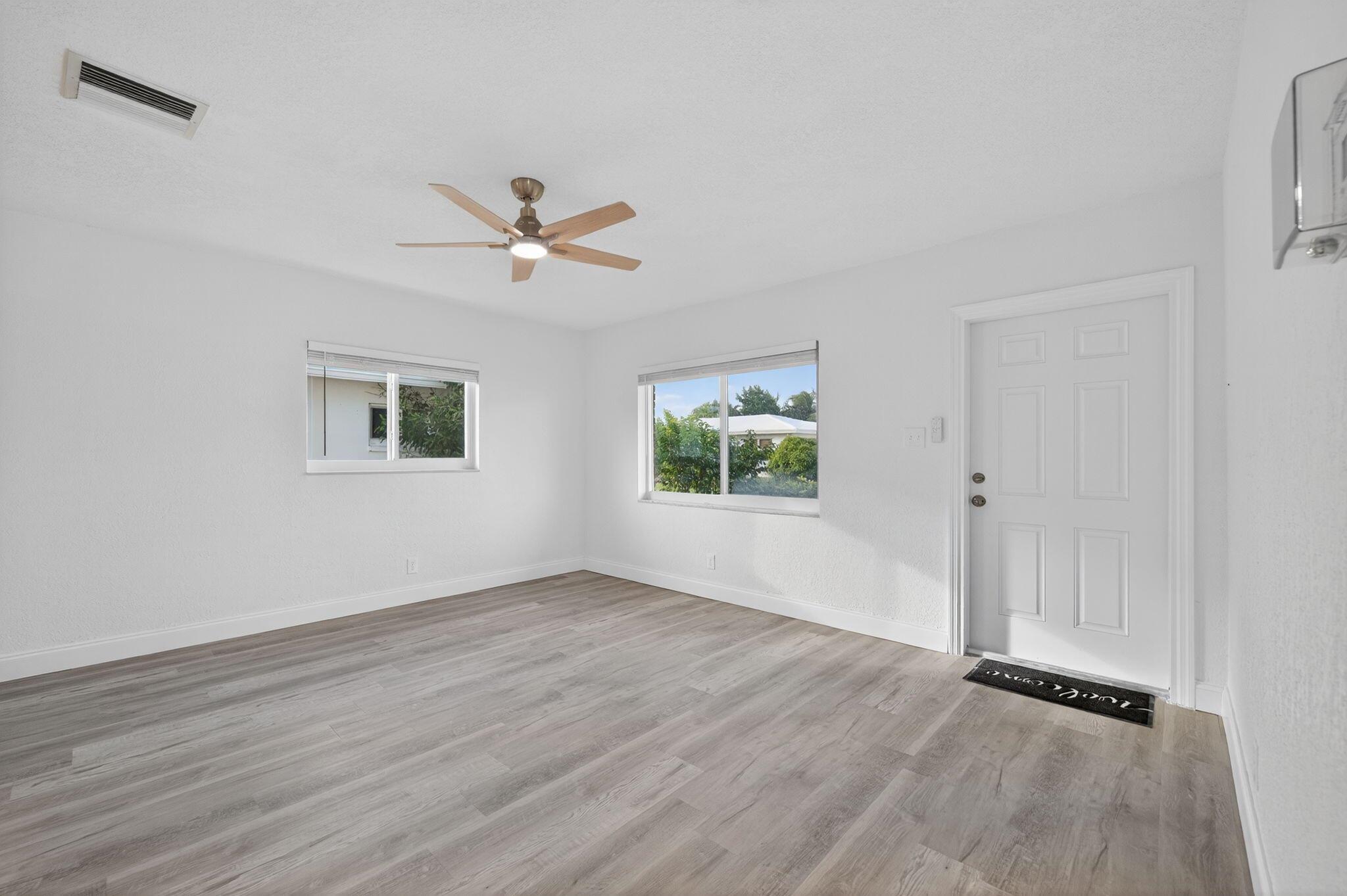 MAINLANDS OF TAMARAC LAKE - Residential