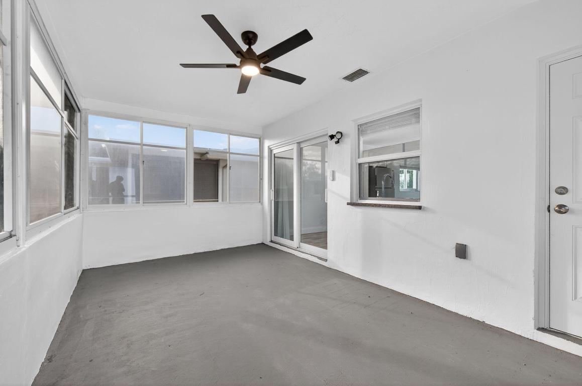 MAINLANDS OF TAMARAC LAKES - Residential