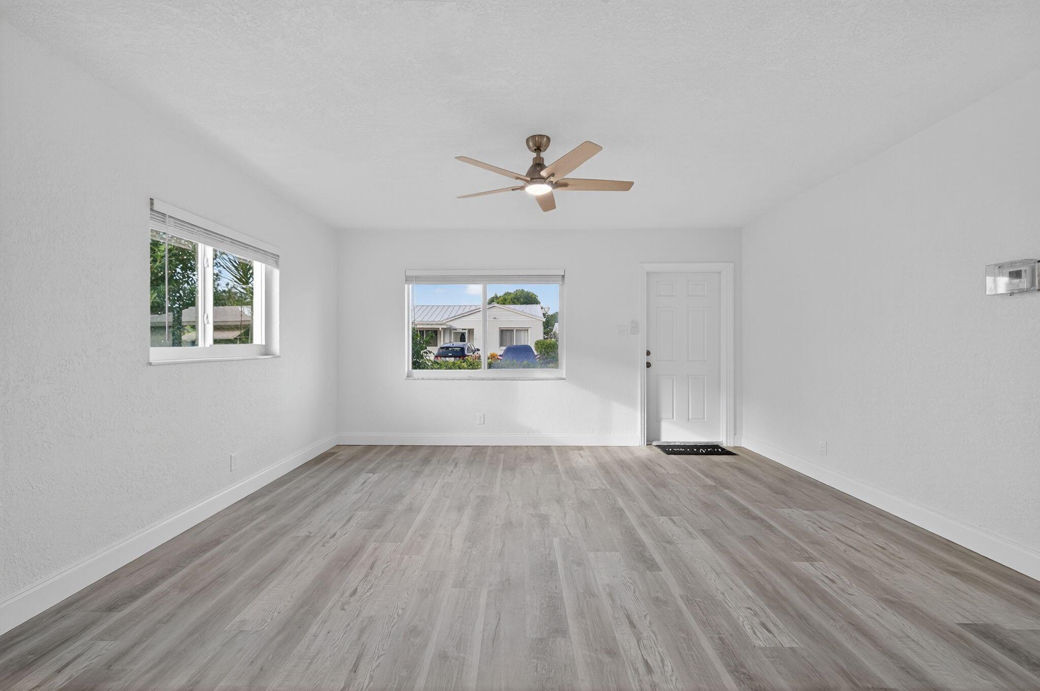 MAINLANDS OF TAMARAC LAKE - Residential