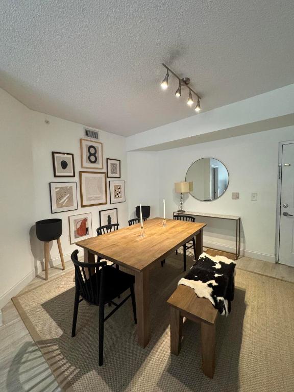 ST ANDREWS AT POLO CLUB CONDO - Residential Lease