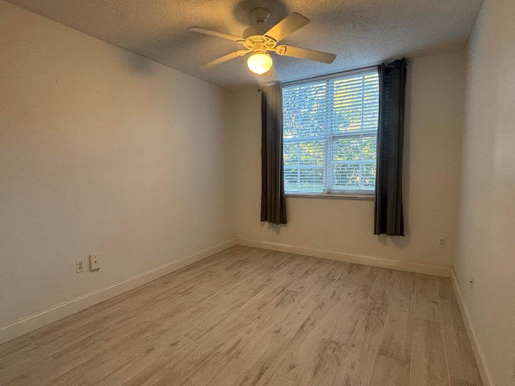 ST ANDREWS AT POLO CLUB CONDO - Residential Lease