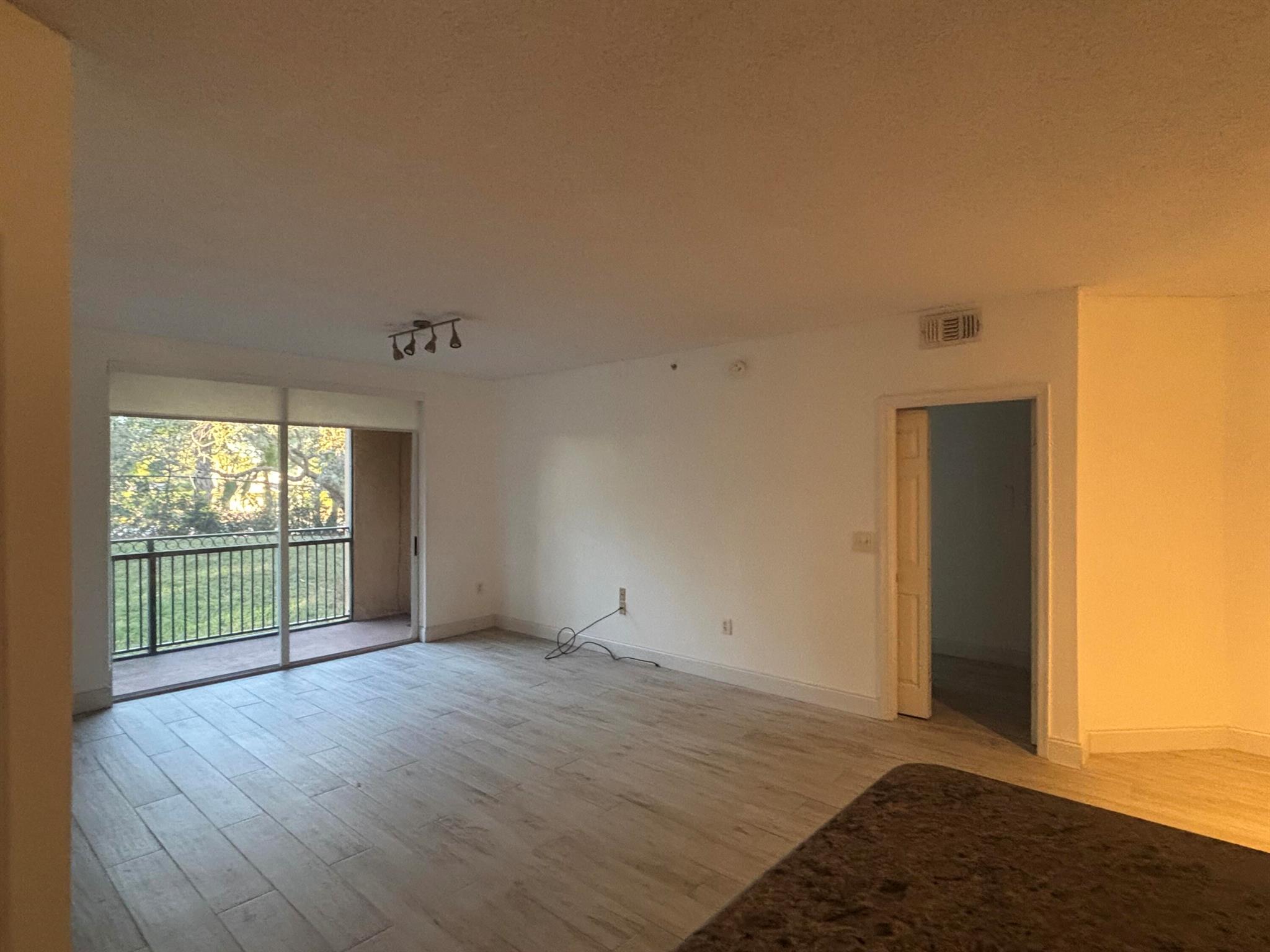 ST ANDREWS AT POLO CLUB C - Residential Lease