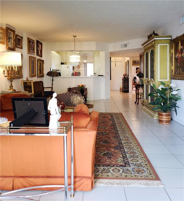 KINGS POINT/WELDON - Residential