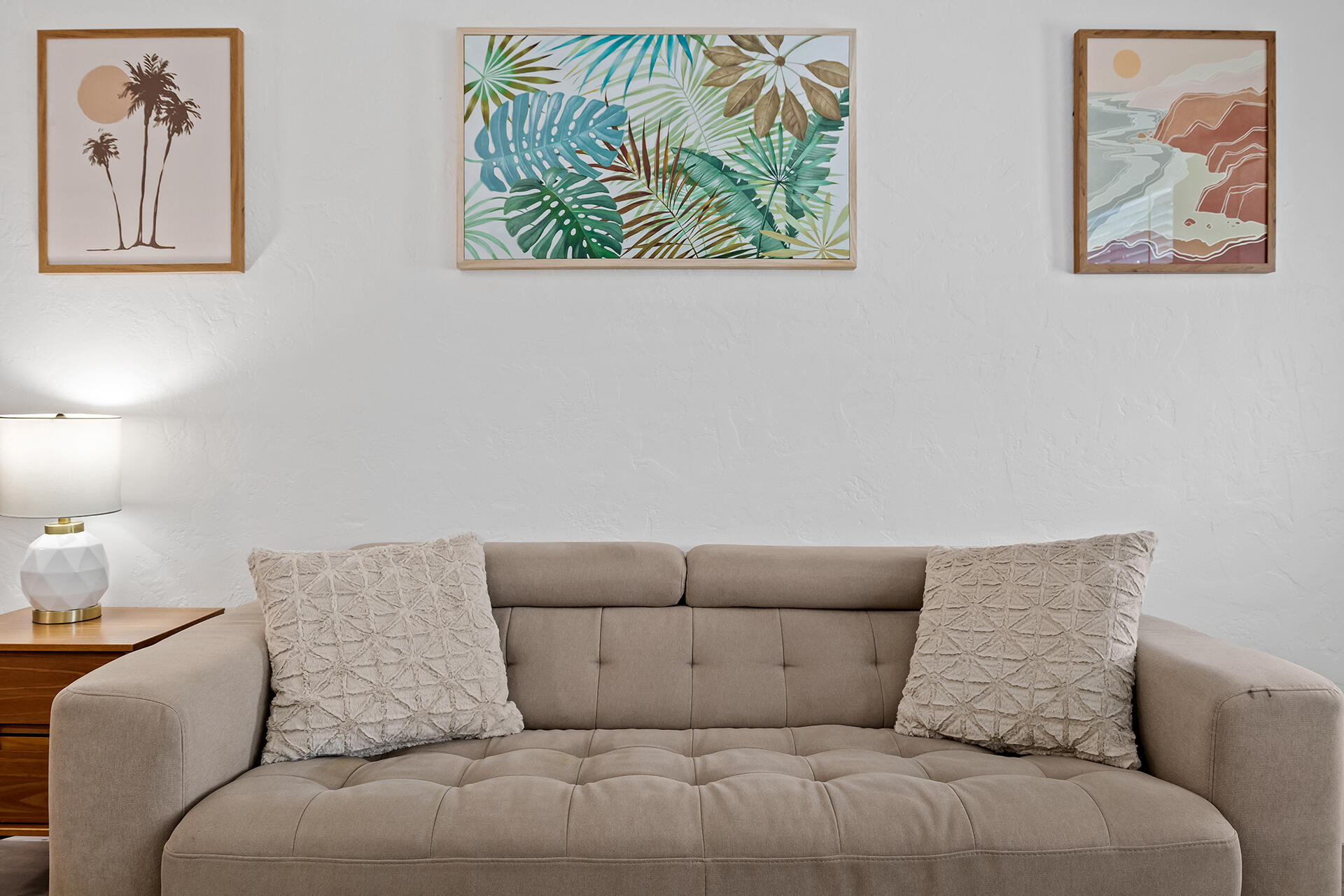 HOLLYWOOD PINES ESTATES - Residential Lease