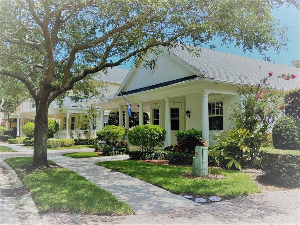 Photo of 255 Marlberry Circle Cir, Jupiter, FL 33458 (MLS # R10733988)