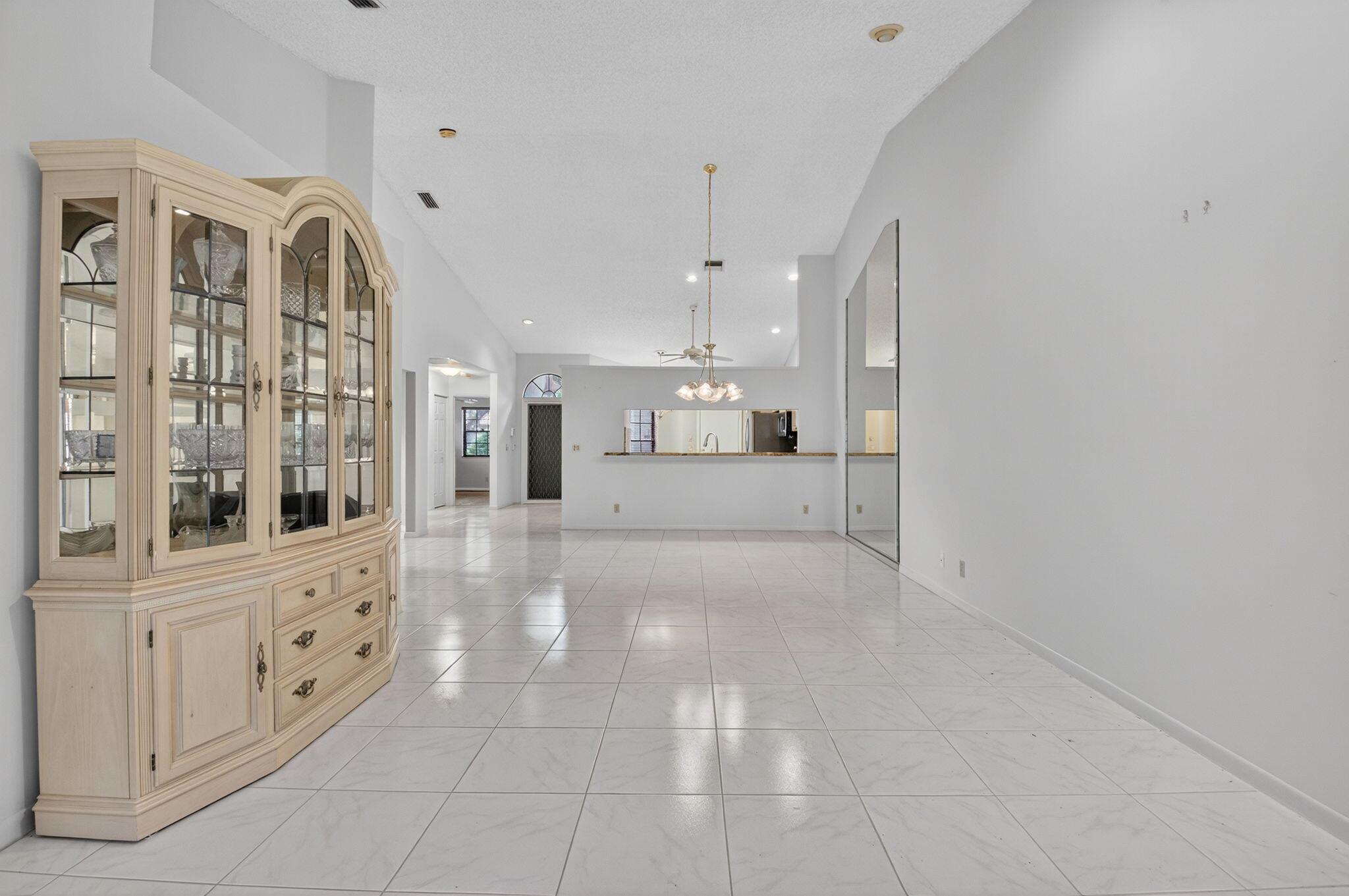 LEXINGTON CLUB - Residential