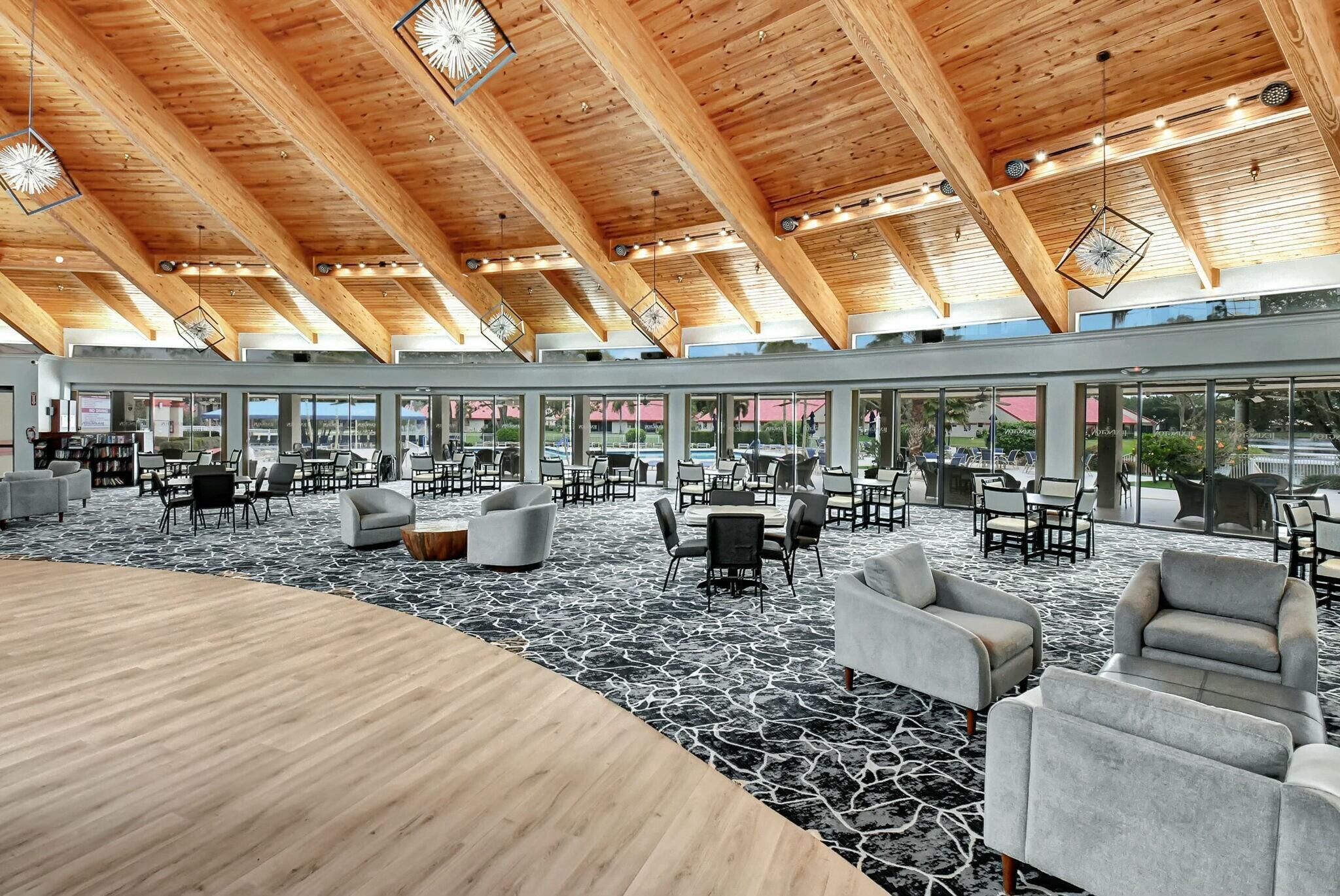 LEXINGTON CLUB - Residential