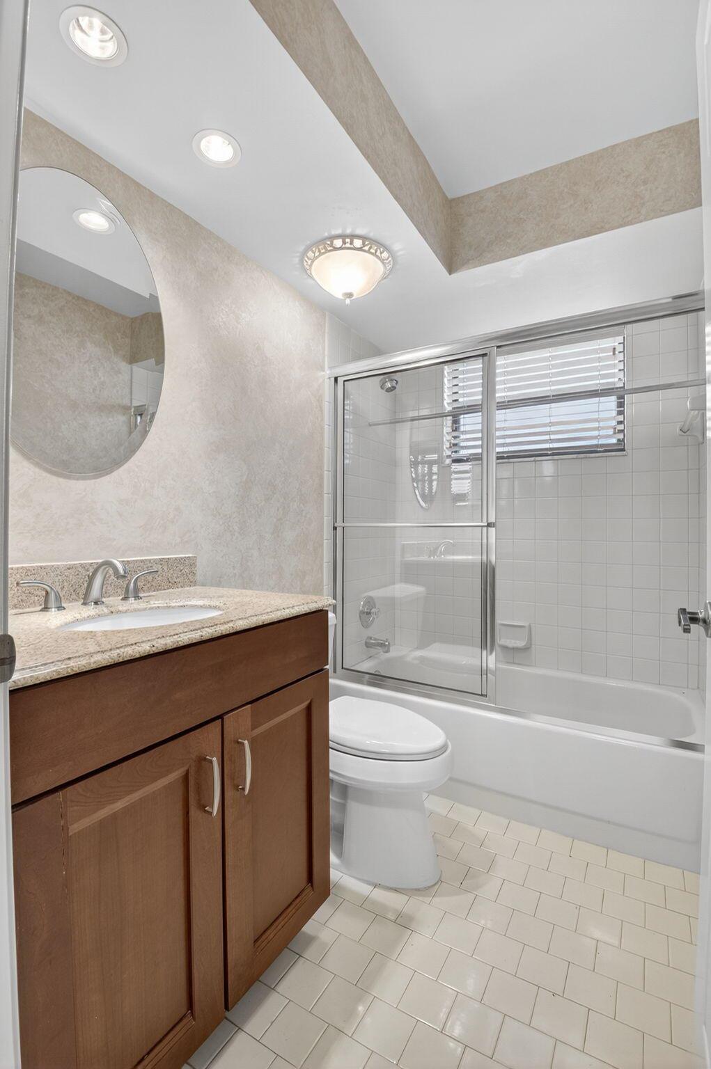 LEXINGTON CLUB - Residential