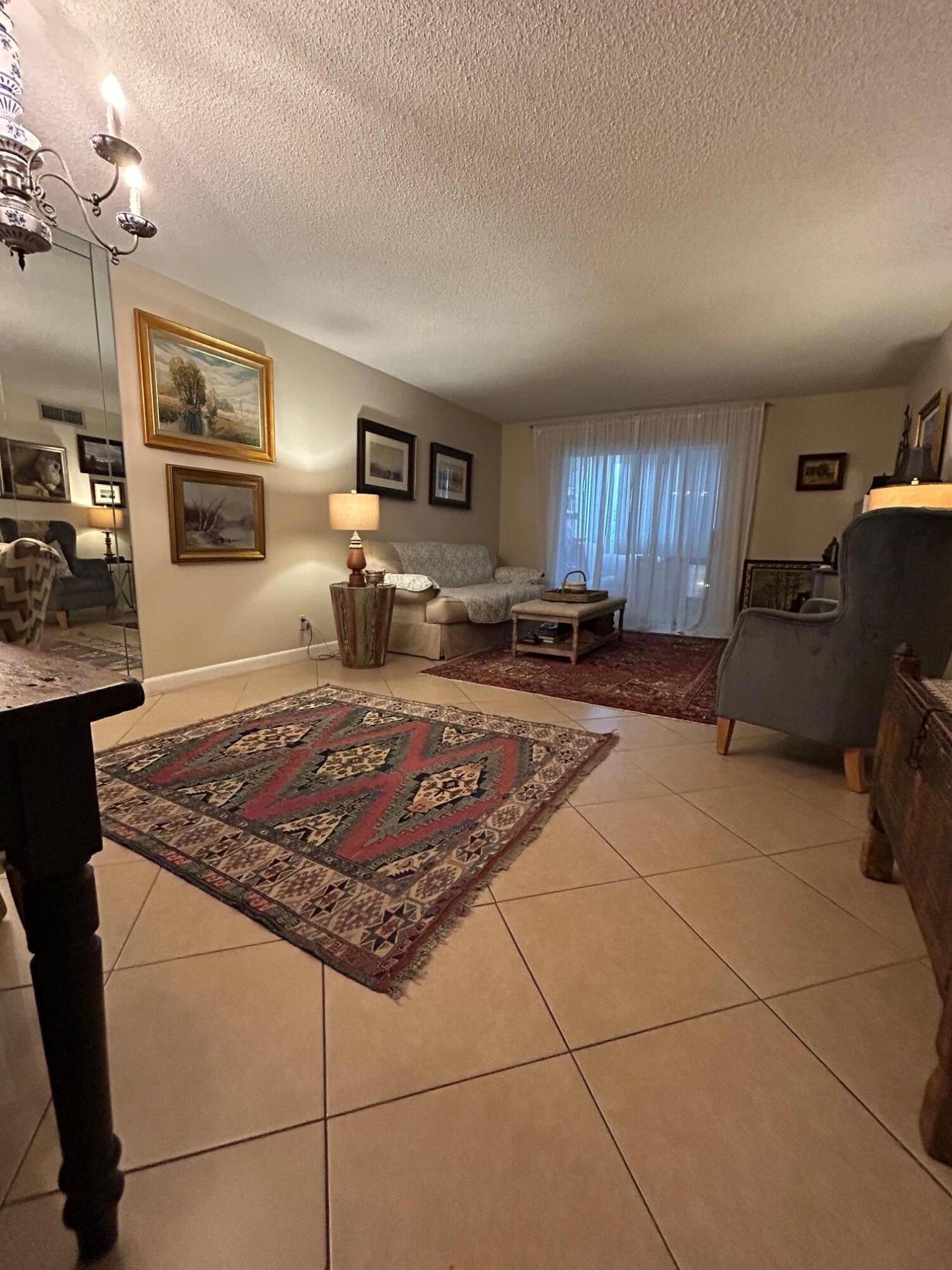 2515 NE 2nd Court 202