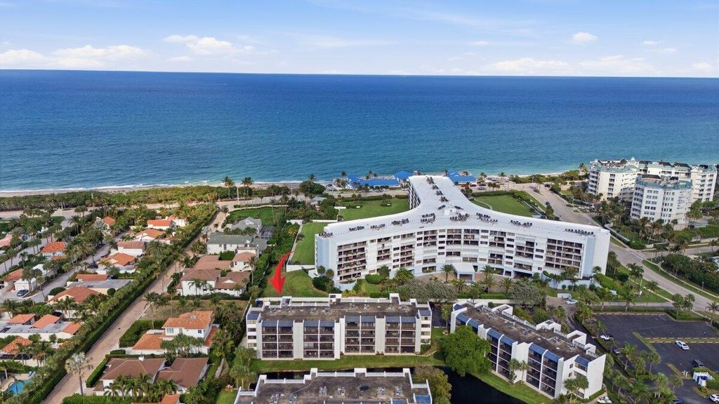 Photo of 1605 S Us Hwy 1 #A408, Jupiter, FL 33477 (MLS # B26032143)