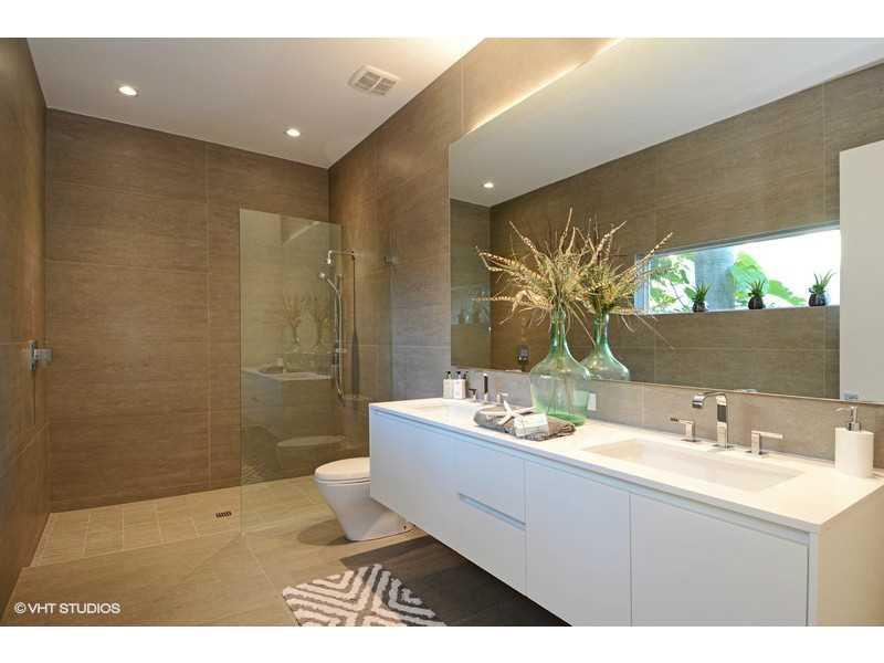 STILWELL ISLES - Residential