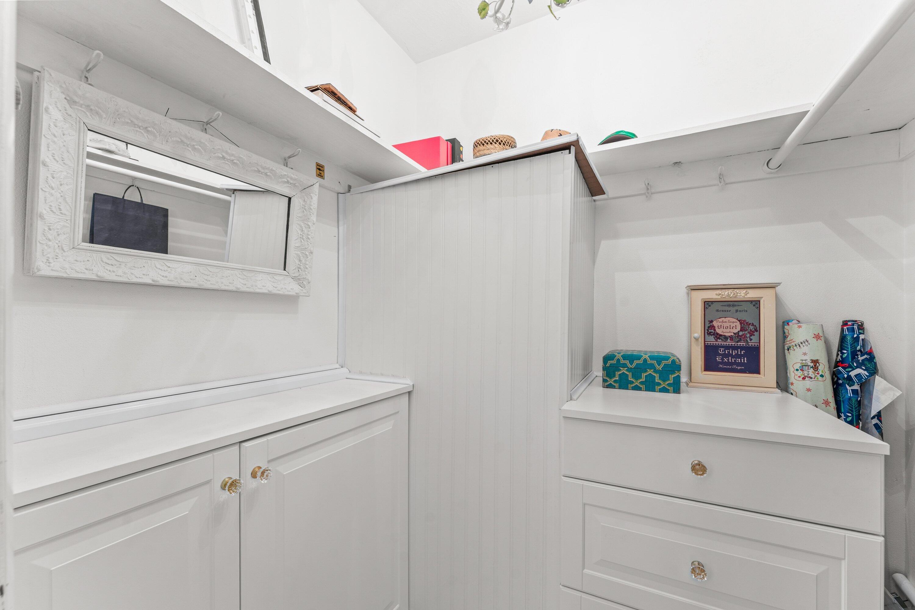 OSCEOLA ARMS INC - Residential