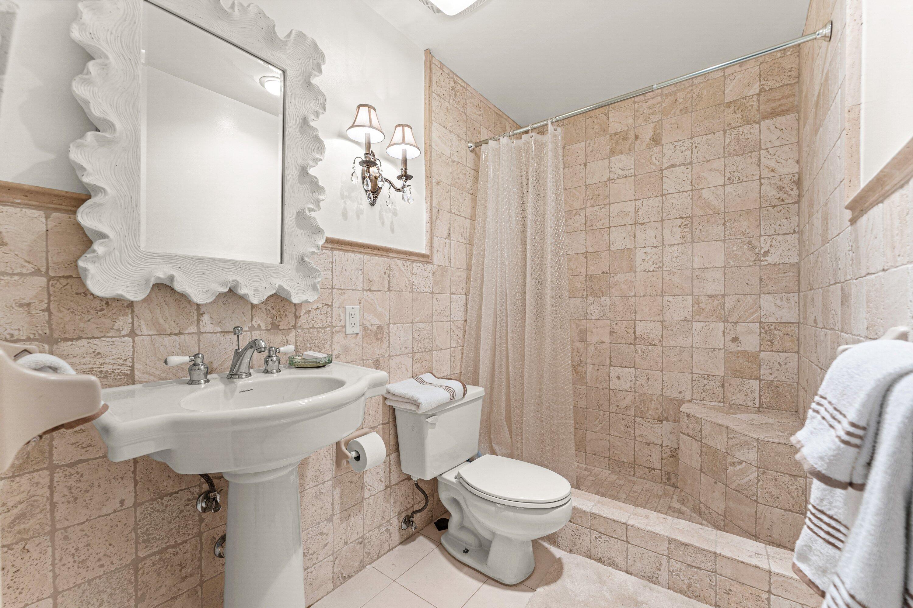 OSCEOLA ARMS INC - Residential