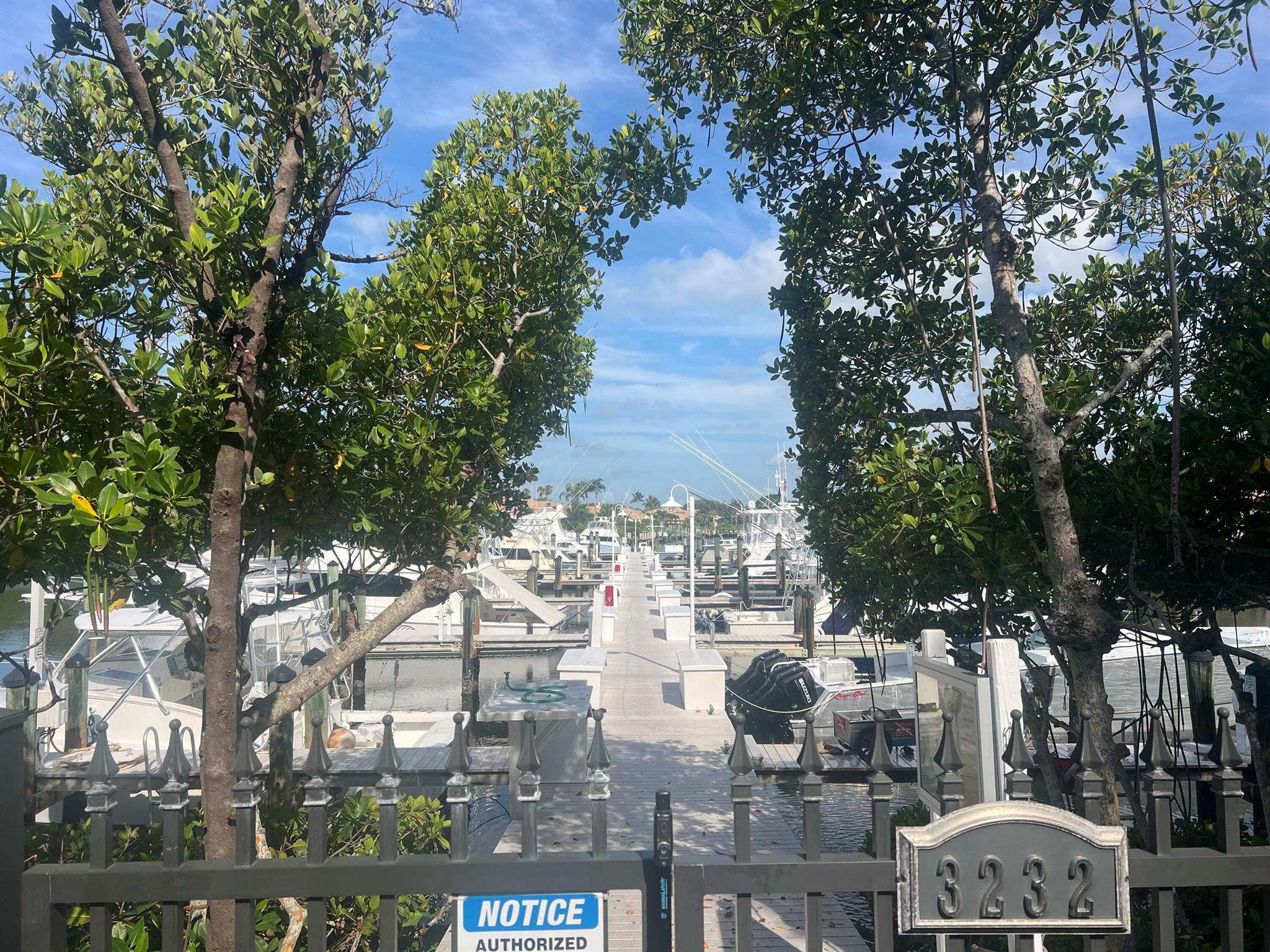 CASSEEKEY ISLAND DOCK CON - Residential Lease