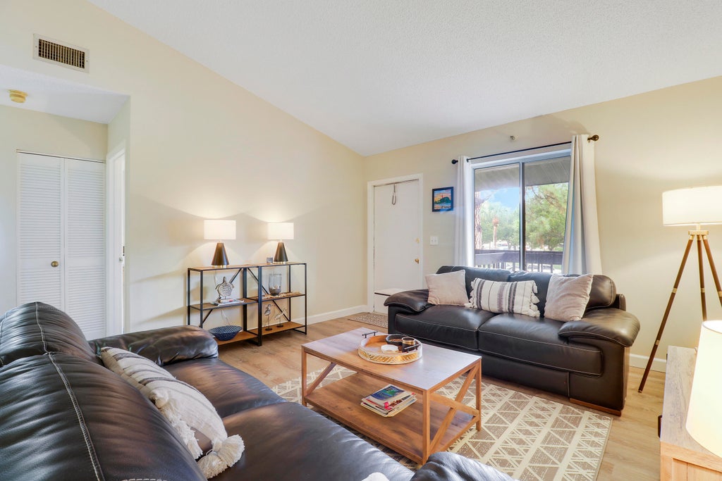 Photo of 6414 CHASEWOOD Drive #F, Jupiter, FL 33458 (MLS # B26069880)